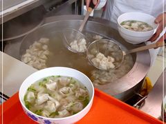 -周震馄饨