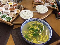 -桥馫源蒙自过桥米线(蒙自店)