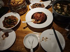 -苹果树下艺术餐厅(宋庄店)