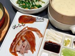 -小大董·烤鸭(观景餐厅·南京西路店)