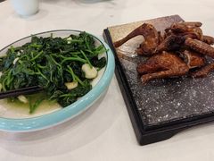 -五谷芳乳鸽王(梅沙老店)