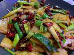 -路边边.炒菜烧烤.音乐餐厅(良乡长虹店)