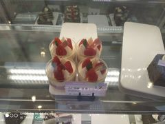 -巴黎优朵烘焙馆(菱角湖壹号店)