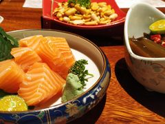 -肉魁屋·烧肉·烧鸟·酒场(高新店)