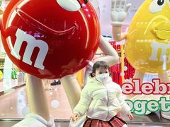 -m豆巧克力世界(上海世茂广场店)