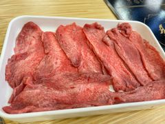 -杨老板·海鲜集市火锅·鲜切牛肉(中防万宝店)