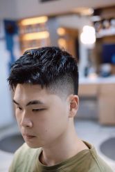 -CUTMAN男士理发