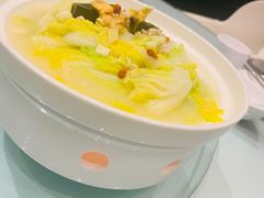 金银蛋上汤娃娃菜-高第街56号港式餐厅·精选(世茂广场宽厚里大明湖店)