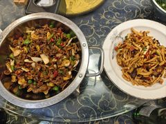 -湖南人家湘菜馆(镇江路店)
