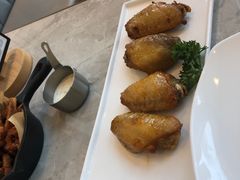 -必胜客(尹山湖歌林公园店)