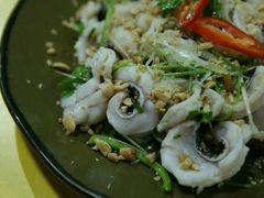 捞生鱼片-竹林农庄