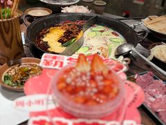 -周小明火锅(黑金冠社区店)