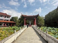 -皇罗禅寺