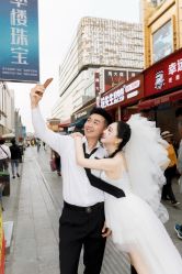 点击看大图 -维纳斯婚纱摄影(鞍山店)