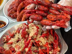 -丹水桥地锅鱼·翘嘴鲌·地方特色全鱼宴(丹江口大坝店)