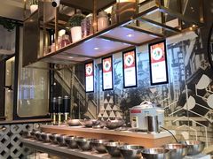 自助取餐区-雾都渣渣火锅(南城智汇城店)