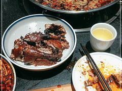 -小饕荟雅安贡椒鱼鲜馆(广福桥店)
