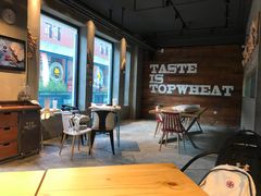 大堂-研麦家面包(亚泰华府店)