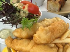 -Bully Hayes Restaurant & Bar