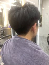 点击看大图 -七分屋LA·烫发·染发·剪发