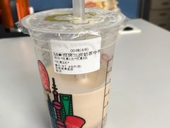 -沪上阿姨鲜果茶(世茂广场宽厚里店)