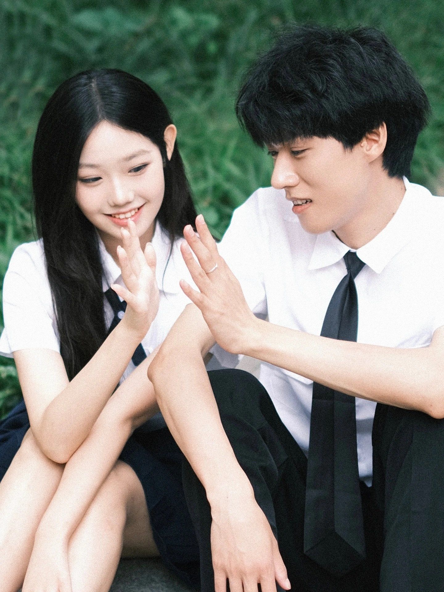 初中生谈恋爱图片