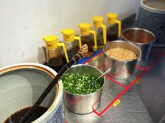 -包整·丝娃娃(一览甲秀楼风景店)