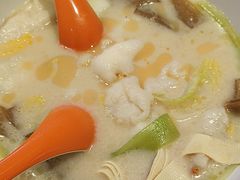 -小六鱼你.下饭酸菜鱼(益田假日广场店)