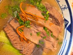 -鑫花溪牛肉米粉(文星广场店)