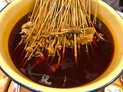 -拈签一笑黄牛肉辣卤串串