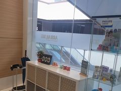 -瑞尔齿科(上海长风大悦城店)