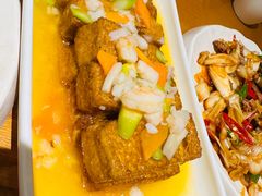 -隔壁老王·家常云南菜(花巷店)