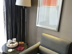 -东方帝景假日酒店