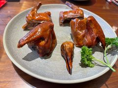 -龙悦湾酒家·八阵鱼生·渔人码头店