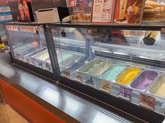 -极拉图·现制冰淇淋(大卫城店)