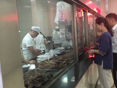 -震九州熟食(凯旋路店)