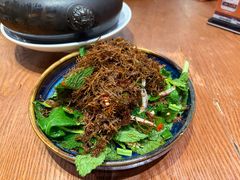 -老滇山寨•云南特色菜•地方菜•民族风情歌舞表演(金碧店)