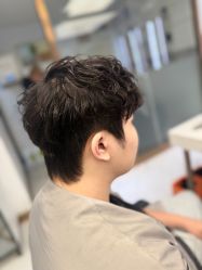 -镁连社·美联社