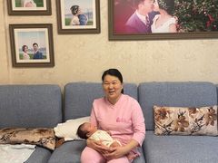 -爱贝尔高端月嫂(母婴护理)