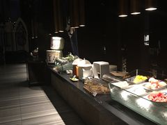 -唐拉雅秀酒店-西锦汇空中BBQ·思创餐厅