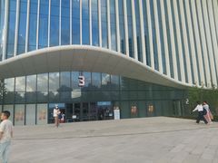 -上海游泳馆(地铁站)