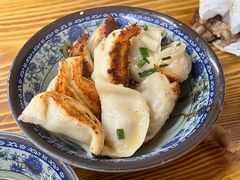 -无名氏宵夜小摊(祝家三姐妹馄饨店)