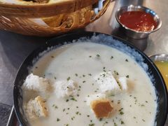 奶油蘑菇汤-MI WU FACTORY米屋美食工厂餐厅(绿地店)