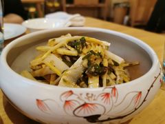 烧椒青城竹笋-青城山六善酒店·紫氣園中餐厅