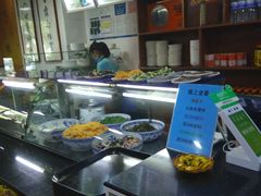 -陇上全荟兰州传统牛肉面(延吉路店)