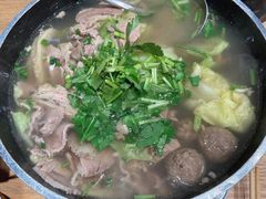 -川堂风·跷脚牛肉·乐山爆炒(宝山日月光店)