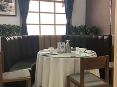 -闫府私房菜·百年鲁菜(欧亚店)