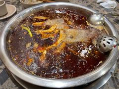 -肖肖酸萝卜鱼火锅(总店)