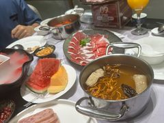 -红鼎豆捞·专注品质海鲜20年(宝丰路店)