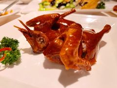 玻璃烧乳鸽-利苑酒家(宜安广场店)